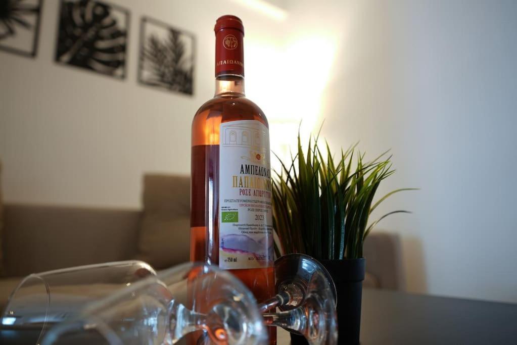 אתונה Syntagma Square, 70Sqm Pentelis Sunny Apartment מראה חיצוני תמונה