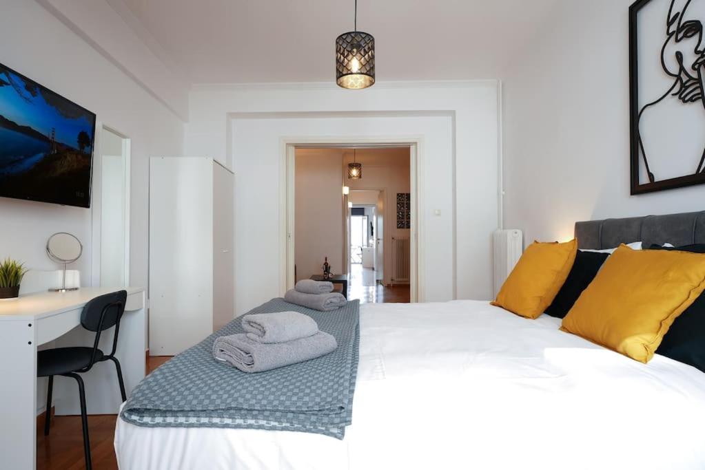 אתונה Syntagma Square, 70Sqm Pentelis Sunny Apartment מראה חיצוני תמונה