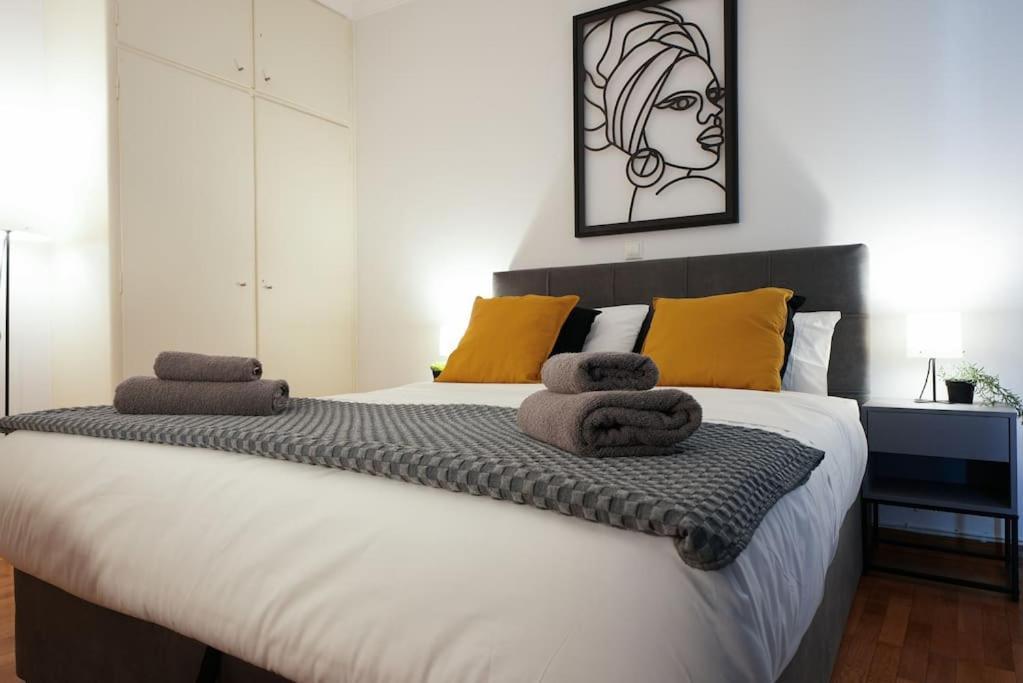 אתונה Syntagma Square, 70Sqm Pentelis Sunny Apartment מראה חיצוני תמונה
