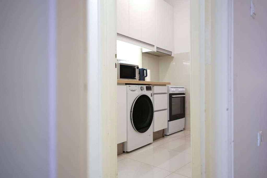 אתונה Syntagma Square, 70Sqm Pentelis Sunny Apartment מראה חיצוני תמונה