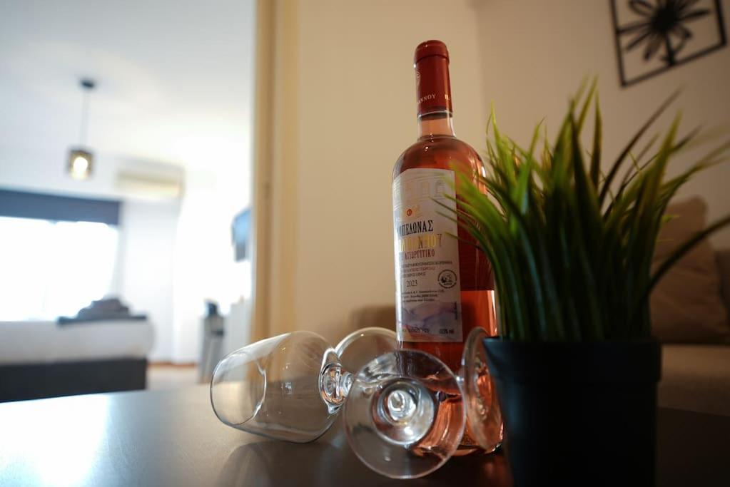 אתונה Syntagma Square, 70Sqm Pentelis Sunny Apartment מראה חיצוני תמונה