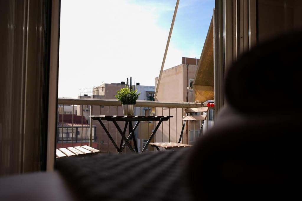 אתונה Syntagma Square, 70Sqm Pentelis Sunny Apartment מראה חיצוני תמונה