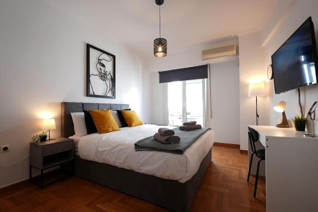 אתונה Syntagma Square, 70Sqm Pentelis Sunny Apartment מראה חיצוני תמונה
